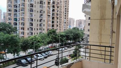 Balcony Image of 1400 Sq.ft 3 BHK Apartment / Flat for rent in RPS Savana, Sector 88 Faridabad for Rs. 28000