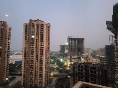 Image of 1871 Sq.ft 3 BHK Apartment / Flat for rent in RG Luxury, Noida Extension, Greater Noida for Rs. 28000