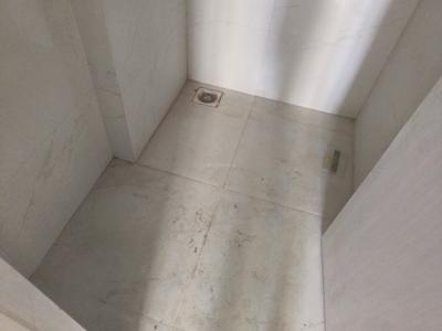 Bathroom Image of 450 Sq.ft 1 BHK Apartment / Flat for rent in Runwal Gardens, Dombivli East Thane for Rs. 10000