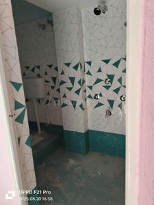 Bathroom Image of 800 Sq.ft 2 BHK Builder Floor for rent in Kanauji Kachuara Patna for Rs. 4000