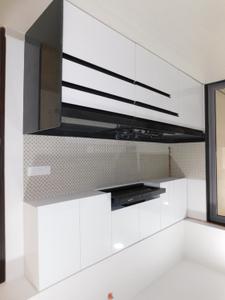 Kitchen Image of 1700 Sq.ft 3 BHK Apartment / Flat for sale in Wadala Mumbai for Rs. 46000000