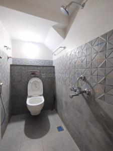 Bathroom Image of 1200 Sq.ft 2 BHK Builder Floor for rent in Ramamurthy Nagar Bengaluru for Rs. 25000