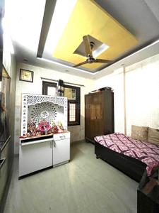 Bedroom Image of 1000 Sq.ft 3 BHK Builder Floor for rent in Sector 24 Rohini New Delhi for Rs. 25000