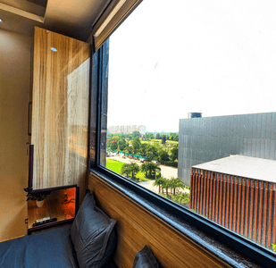Image of 450 Sq.ft 1 RK Independent House for rent in DLF Phase 3, Gurgaon for Rs. 20000
