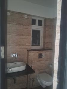 Bathroom Image of 1100 Sq.ft 2 BHK Builder Floor for rent in Sector 44 Chandigarh for Rs. 30000