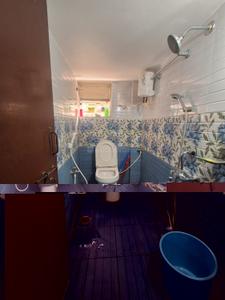 Bathroom Image of 1140 Sq.ft 2 BHK Apartment / Flat for sale in ARK Homes, Bolarum Secunderabad for Rs. 6500000