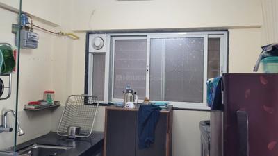 Kitchen Image of 800 Sq.ft 2 BHK Apartment / Flat for rent in Venkatesh Graffiti Glover , Keshav Nagar Pune for Rs. 40000
