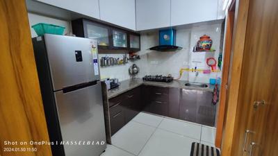 Kitchen Image of 1050 Sq.ft 2 BHK Apartment / Flat for sale in Sayajipura Vadodara for Rs. 3800000