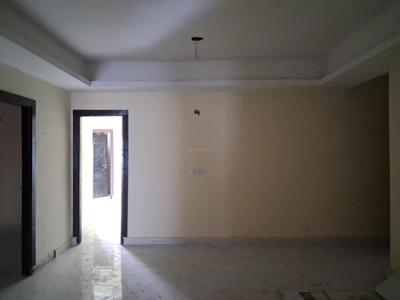 Living Room Image of 1700 Sq.ft 4 BHK Apartment / Flat for sale in Sector 74 Noida for Rs. 7500000