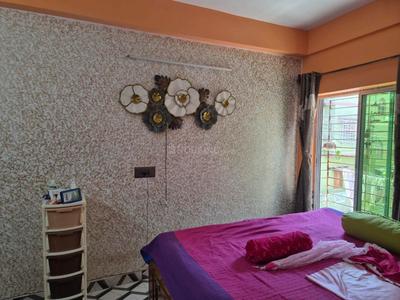 Bedroom Image of 850 Sq.ft 2 BHK Builder Floor for sale in Baghajatin Kolkata for Rs. 5200000