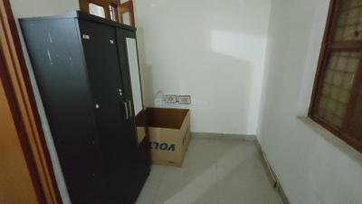 Living Room Image of 594 Sq.ft 1 BHK Builder Floor for rent in Palam Vihar Gurgaon for Rs. 18000