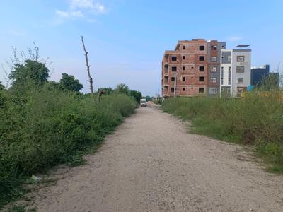 Image of 120 Sq.ft Residential Plot / Land for sale in Rohini Sector 28, New Delhi for Rs. 42500000
