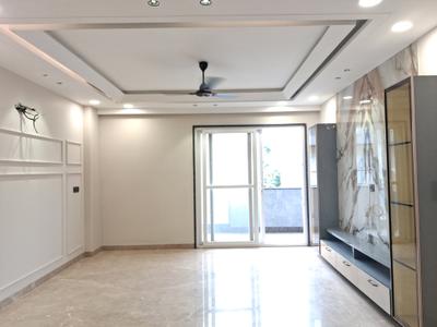 Living Room Image of 1980 Sq.ft 3 BHK Builder Floor for sale in Mansarover Garden New Delhi for Rs. 35000000