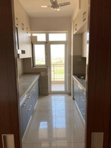 Kitchen Image of 1700 Sq.ft 3 BHK Apartment / Flat for sale in Emaar Palm Gardens, Sector 83 Gurgaon for Rs. 21700000