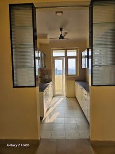 Kitchen Image of 1835 Sq.ft 3.5 BHK Apartment / Flat for rent in Phase 2 Noida for Rs. 42800