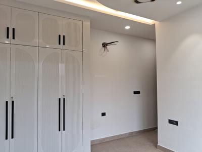 Bedroom Image of 2430 Sq.ft 4 BHK Builder Floor for rent in Shakur Basti New Delhi for Rs. 85000
