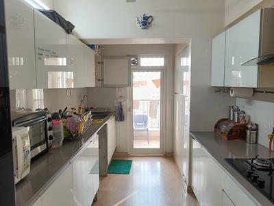 Kitchen Image of 2450 Sq.ft 4 BHK Apartment / Flat for sale in Godrej The Trees Phase 2, Vikhroli East Mumbai for Rs. 107500000