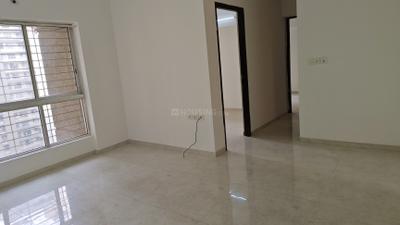 Living Room Image of 920 Sq.ft 2 BHK Apartment / Flat for sale in Lodha Amara, Kolshet Thane for Rs. 10300000