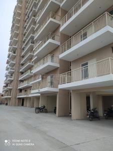 Image of 1000 Sq.ft 3 BHK Apartment / Flat for sale in Adore Happy Homes Grand, Sector 85, Faridabad for Rs. 6200000