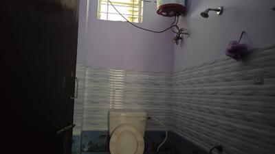Bathroom Image of 500 Sq.ft 1 BHK Builder Floor for rent in Kaggadasapura Bengaluru for Rs. 16000