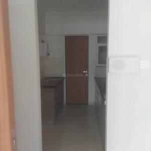 Kitchen Image of 1015 Sq.ft 2 BHK Apartment / Flat for rent in Gera World Of Joy, Upper Kharadi Pune for Rs. 45000