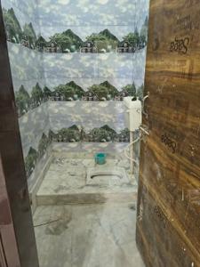 Bathroom Image of 550 Sq.ft 2 BHK Independent House for rent in New Moradabad Moradabad for Rs. 6500