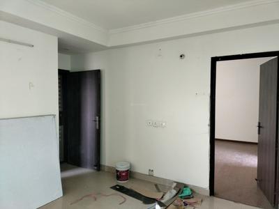 Living Room Image of 885 Sq.ft 2 BHK Apartment / Flat for sale in Amrapali Pan Oasis, Sector 70 Noida for Rs. 10000000
