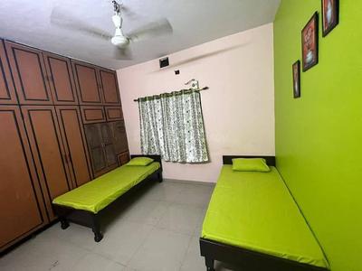 Bedroom Image of Pallav pg in Karelibagh, Vadodara