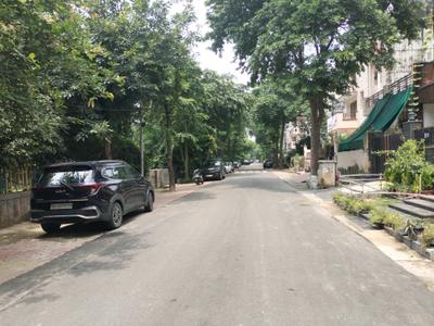 Image of 250 Sq.ft Residential Plot / Land for sale in Sector 72, Noida for Rs. 70000000