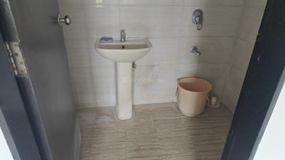 Karan Goldcoast Bathroom Two 4