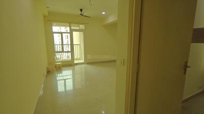 Living Room Image of 1090 Sq.ft 2 BHK Apartment / Flat for rent in Gaursons Gaur City 2 11th Avenue, Noida Extension Greater Noida for Rs. 21000