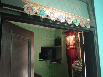 Bedroom Image of 500 Sq.ft 2 BHK Independent House for sale in Mithapur New Delhi for Rs. 4700000