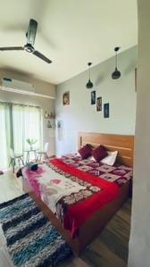 Bedroom Image of 435 Sq.ft 1 RK Studio for rent in Paramount Pine And Oak Studio, Surajpur Greater Noida for Rs. 18000
