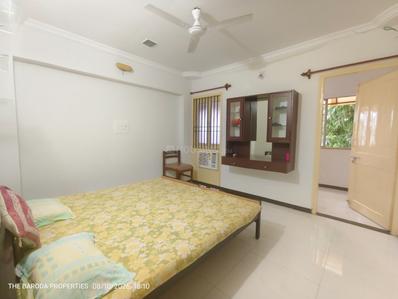 Bedroom Image of 1500 Sq.ft 3 BHK Apartment / Flat for sale in Akota Vadodara for Rs. 6000000