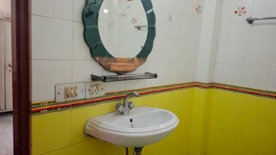 Image of 1100 Sq.ft 2 BHK Builder Floor for rent in Sector 14, Gurgaon for Rs. 28500