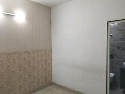 Bedroom Image of 1250 Sq.ft 3 BHK Apartment / Flat for sale in Vikaspuri New Delhi for Rs. 16100000