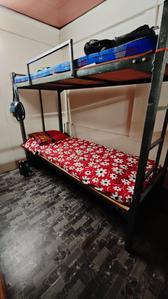 Bedroom Image of Lakshmi PG in Kadavanthra, Ernakulam