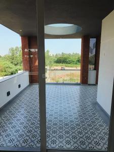 Balcony Image of 2400 Sq.ft 5 BHK Villa for sale in Shreeji Status Bungalows, Atladara Vadodara for Rs. 22500000