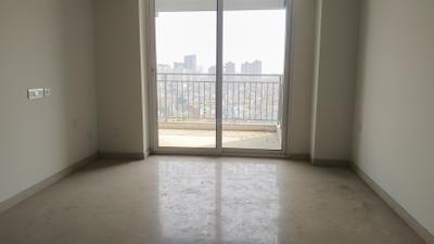 Living Room Image of 1545 Sq.ft 3 BHK Apartment / Flat for sale in Godrej Woods, Sector 43 Noida for Rs. 32500000
