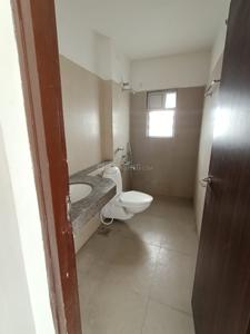 Bathroom Image of 1729 Sq.ft 3 BHK Apartment / Flat for sale in Godrej Garden City, Jagatpur Ahmedabad for Rs. 9999999