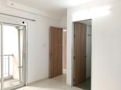 Bedroom Image of 1200 Sq.ft 3 BHK Apartment / Flat for rent in Godrej Emerald, Kasarvadavali Thane for Rs. 35798