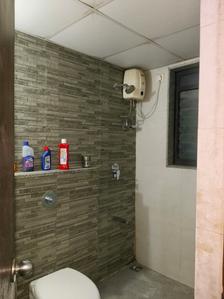 Common Bathroom Image of 927 Sq.ft 2 BHK Apartment / Flat for rent in Lodha Palava Downtown, Palava Phase 2 Thane for Rs. 23500
