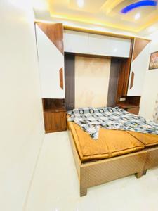 Bedroom Image of 2250 Sq.ft 3 BHK Apartment / Flat for rent in Uttam Nagar New Delhi for Rs. 25000