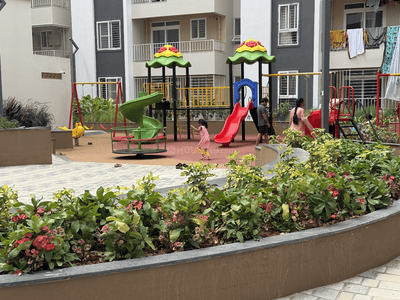 Image of 992 Sq.ft 2 BHK Apartment / Flat for sale in Saritha Serene, Gunjur Palya, Bengaluru for Rs. 9600000