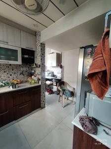 Kitchen Image of 1750 Sq.ft 3.5 BHK Apartment / Flat for rent in  Hope Apartments, Sector 15 Part 2 Gurgaon for Rs. 73000