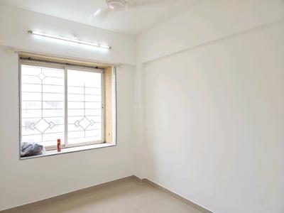 Bedroom Image of 700 Sq.ft 1.5 BHK Apartment / Flat for rent in Raojee Palladium Homes, Dhanori Pune for Rs. 25000