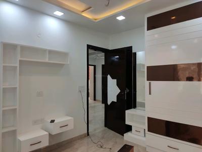 Bedroom Image of 1100 Sq.ft 4 BHK Builder Floor for sale in Sector 24 Rohini New Delhi for Rs. 18500000