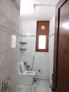 Common Bathroom Image of 1900 Sq.ft 3 BHK Apartment / Flat for sale in Skylark Apartments, Sector 6 Dwarka New Delhi for Rs. 36000000