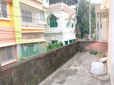 Terrace Image of 1390 Sq.ft 4 BHK Apartment / Flat for rent in Santoshpur Kolkata for Rs. 30000