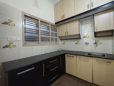 Kitchen Image of 1500 Sq.ft 3 BHK Independent House for rent in HSR Layout Bengaluru for Rs. 65000